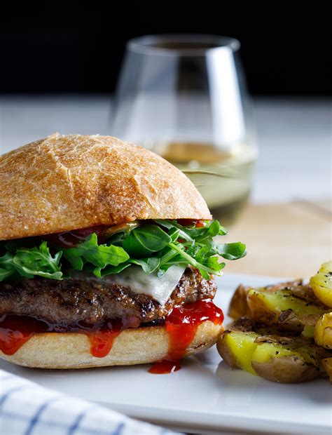 Balancing your Burgers Using Flavor Profiles | Burger Cravings (2024)