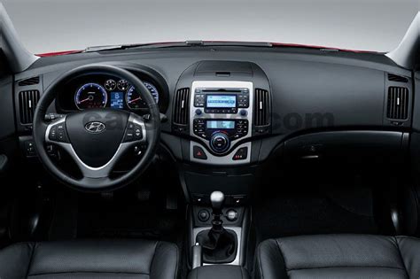 Hyundai I30 CW images (11 of 22)