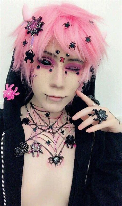 Pin By Vero Valle On Vero Pastel Goth Makeup Pastel Punk Pastel