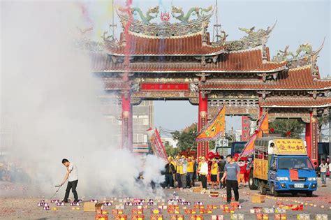 南鯤鯓代天府五府千歲進香期三王吳府千歲 1 趙守彥1960 數位島嶼