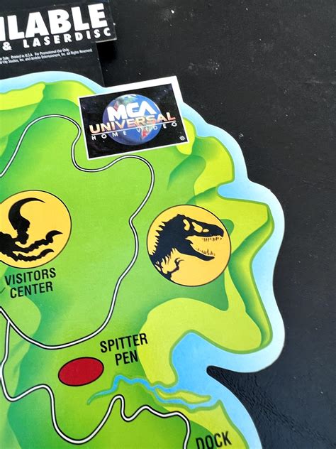 Cardboard Jurassic Park Map Poster Advertisment Videocassette And Laserdisk Gc2 4686721050