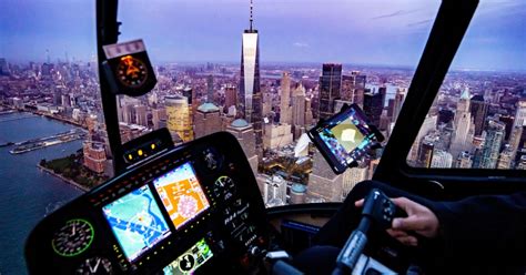 New York: Private Scenic Helicopter Charter with Champagne | GetYourGuide