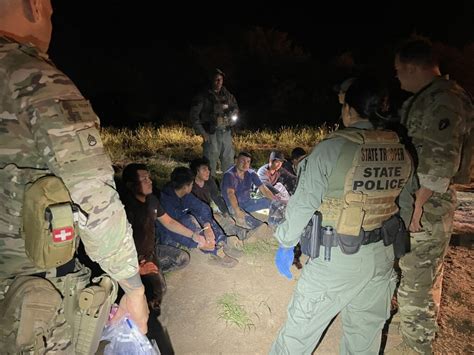 Greg Abbott On Twitter Texas National Guard Soldiers Assist The Texas