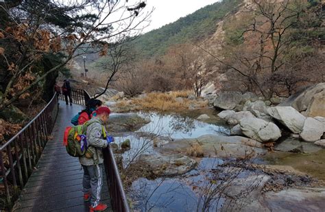 Korea Bukhansan National Park Hiking 대한민국 Outdoors Korea