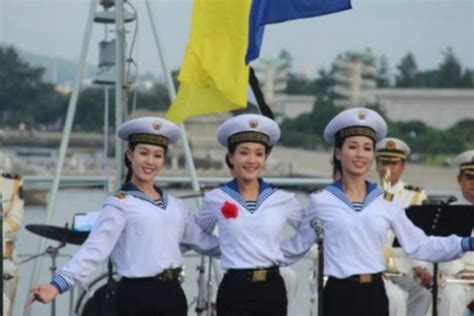 North Korean Army Art Troupe Come To Light Cn