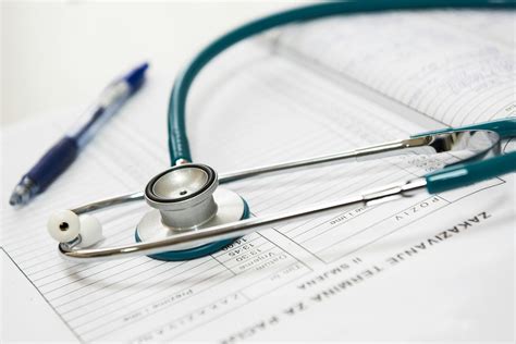 PRP Injections for Knee Arthritis: What the Latest Research Says - Dr