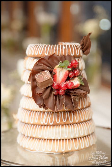 Iceland Wedding Cake: Kransakaka (Kransekake) | Iceland Wedding Planner