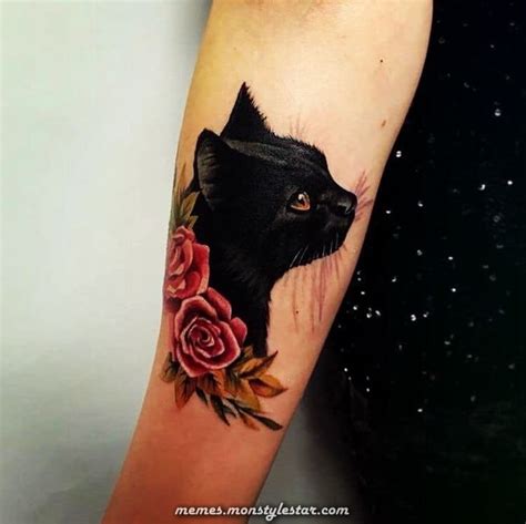 Tatuagem De Gato Preto Flores Quase Todas As Mulheres S O