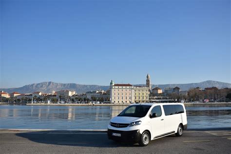 Spalato Trasferimento Privato A Zagabria Con Fermata Dei Laghi Di