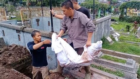 Makam Tergerus Longsor Jumlah Jenazah Di Tpu Cikutra Yang Dipindahkan