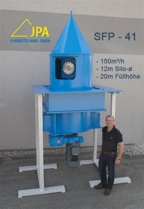 Silo Unloader For High Silos And Loft Milling Auger Horizontal