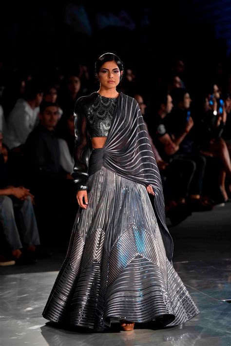 Amit Aggarwals Couture Collection Crystalis Makes Its Debut At Indi