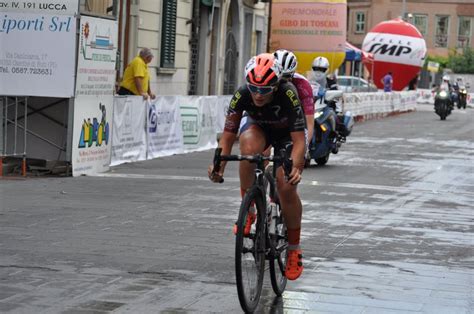 Campi Bisenzio Firenze A Martina Fidanza La Prima Tappa In Linea