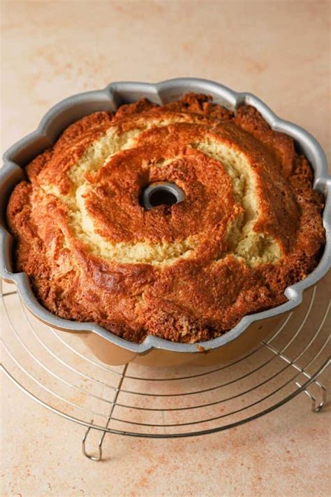 Tips For Baking Cake How To Bake The Perfect Pound Cake