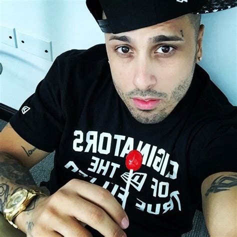 Pin By Marisol Feliciano On Nicky Nicky Nicky Jam Yo Jam Record