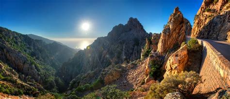 Visiter les Calanques de Piana en Corse activités bateau randonnée