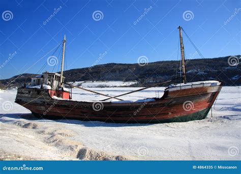 Boat Wreck On Frozen River Stock Image Image Of River 4864335