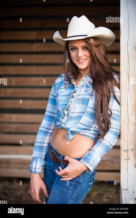 Stati Uniti Damerica Texas Ritratto Di Cowgirl Sorridente Foto