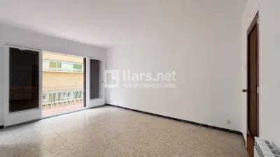 Piso En Venta En Carrer De La Llibertat Cerca De Carrer De