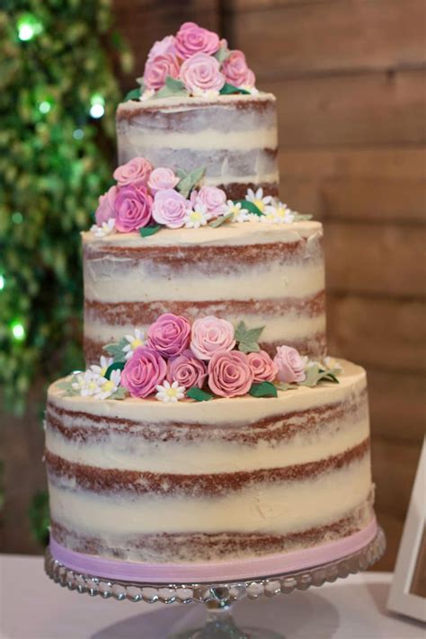 Three Tier Sponge Wedding Cake Recipe Robert Blair Torta Nuziale