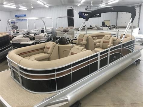 Bennington 22 Tritoon Boats For Sale