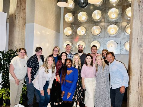 HubSpot Announces 2022 Customer Advisory Board Members - Howl Marketing