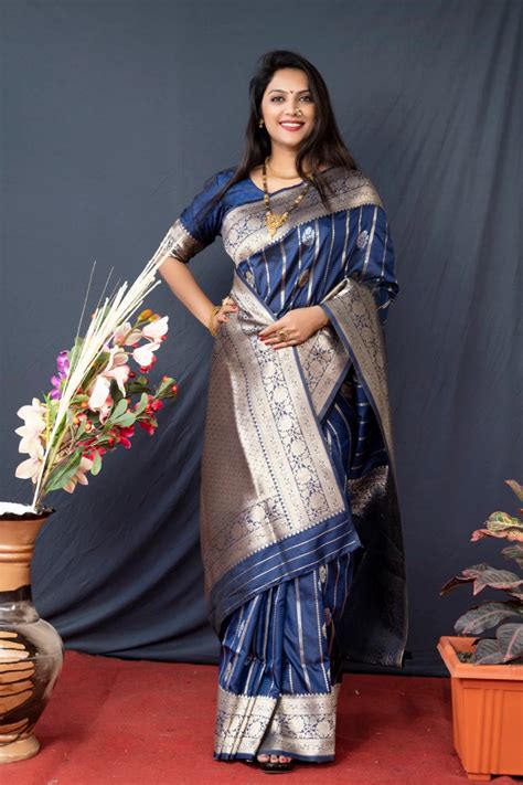 Woven Jacquard Pure Banarasi Silk Saree In Navy Blue Ucchal Fashion