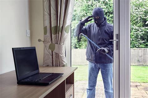 What Burglars Are Looking For In Your Home Emc Security