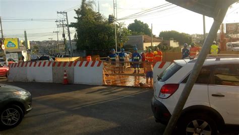 Tubulação é Danificada Durante Obra Em Avenida De Sorocaba Sorocaba E