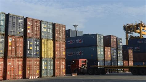 L Espace Perdu Dans Les Containers De Transport P Se Norm Ment Sur Le