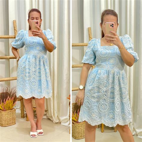 B021 Bkk Eyelet Dress Amira Puffsleeve Square Neck Smocked Back