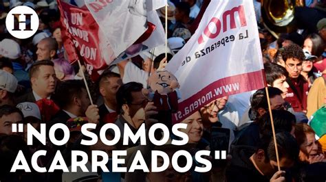 No somos acarreados estamos aquí por gusto personas acompañan a