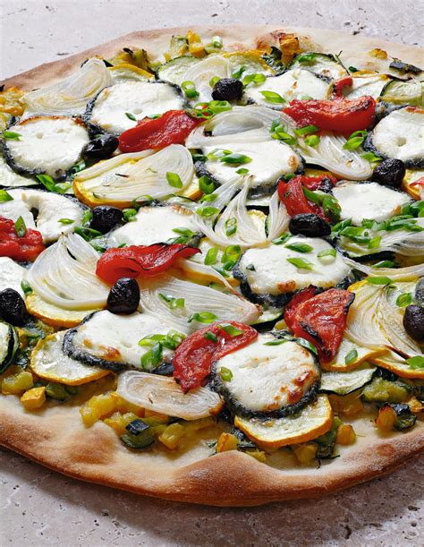 Recette De Pizza Aux Courgettes Et Au Sainte Maure Par Alain Ducasse