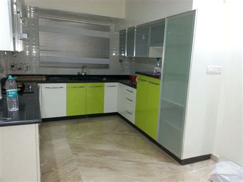 Plywood Modern Kitchen Cabinet Wall Mounted At Rs 550 Sq Ft In