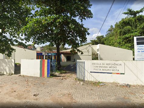 Garoto De Anos Morre Ap S Passar Mal Em Escola Farol De Not Cias