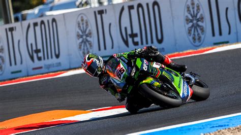 Rea Tops Fp At Magny Cours Bautista P Red Flag After Huge Bassani