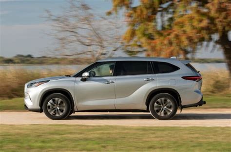 15 Safest Midsize Suvs In 2020 Us News