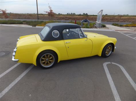 1967 Datsun 1600 Roadster Restomod Classic Datsun Roadster 1967 For Sale