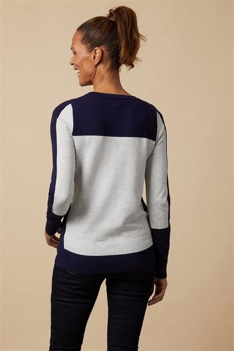 Jumpers And Cardigans Crew Neck Colour Block Jumper Wallis