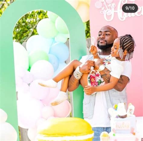 Davido Screams In Pleasure As His Daughter, Hailey Makes an attempt to ...