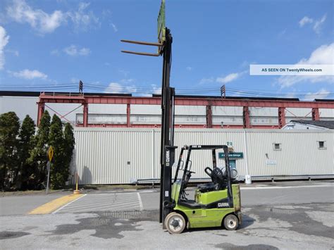 Clark Cgc 4 000 Lbs Forklift Triple Mast Side Shift