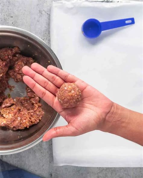 Bolitas De Carne En Salsa De Tomate Al Estilo Paname O