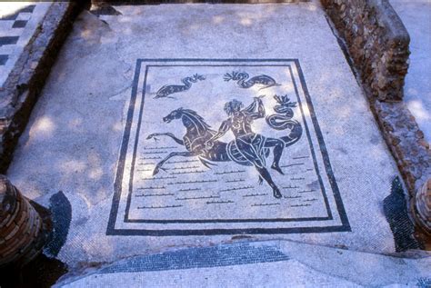 Ostia Antica. Conservation of the mosaics in Piazzale delle Corporazioni - CCA Roma