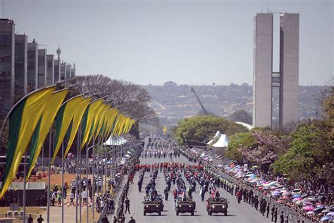 Desfile Militar De 7 De Setembro Em Brasília Agência Brasil