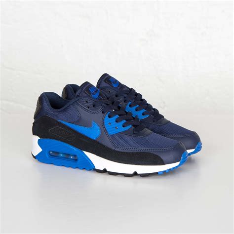 Nike Wmns Air Max 90 Essential 616730 401 Sneakersnstuff Sns Sneakersnstuff Sns