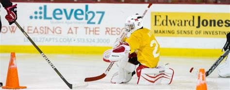 Ice Hockey | Goggin ice Center - Miami University