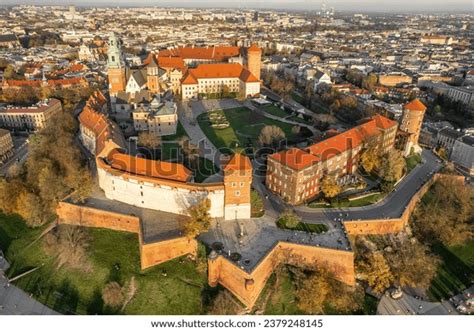 22,757 Wawel Castle Images, Stock Photos, 3D objects, & Vectors ...