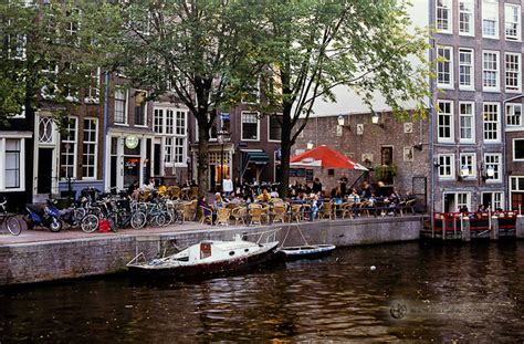 Netherlands Amsterdam Old Town Canal I Taken In Old Ce Flickr