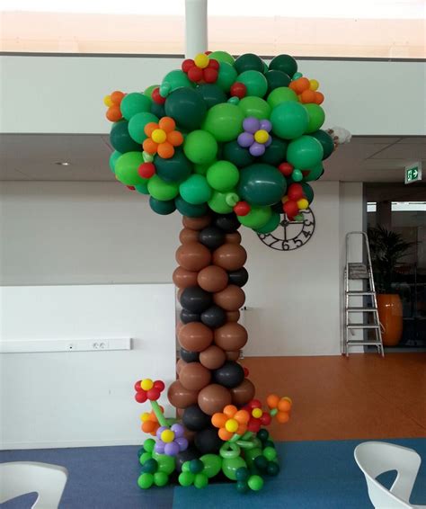 Ballondecoratie Boom Bumble Fun Ballondecoraties En Confetti