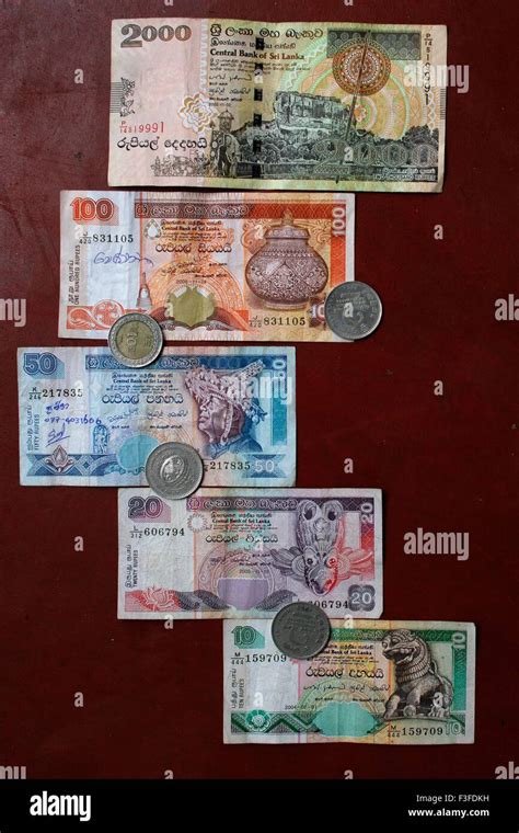 Sri Lankan Currency Notes Hi Res Stock Photography And Images Alamy